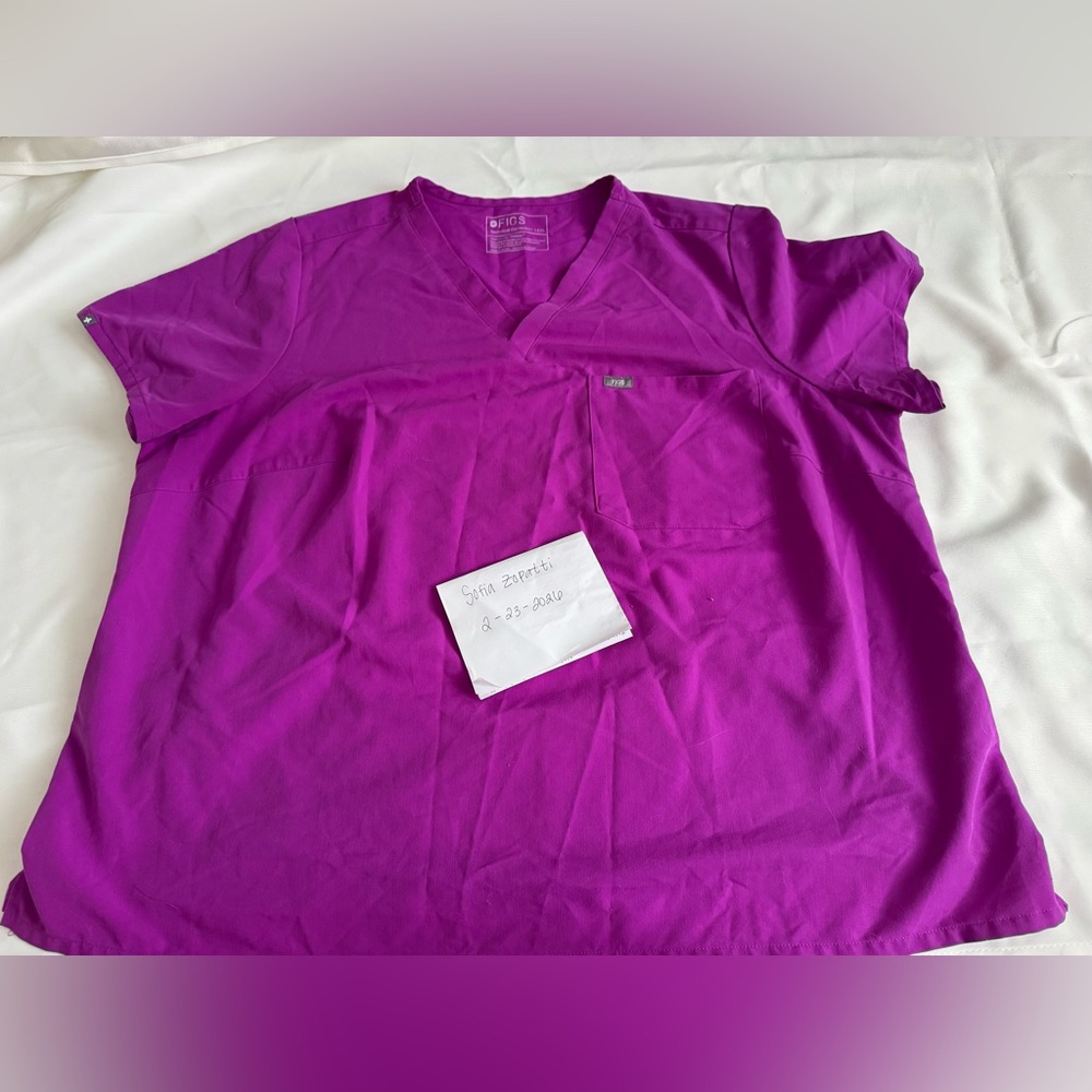 Figs Women's V-Neck Scrub Top in Purple LTD edition!